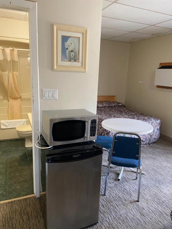 North Adventure Inn 코크레인 외부 사진