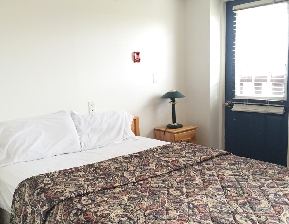North Adventure Inn 코크레인 외부 사진